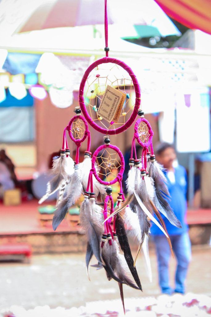 home decor_accessory_dreamcatcher_pink