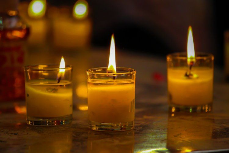 diwali cleaning tips for tealight holders