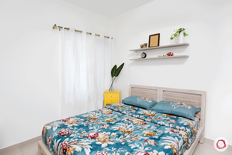 pristine-white-bangalore-home-bedroom