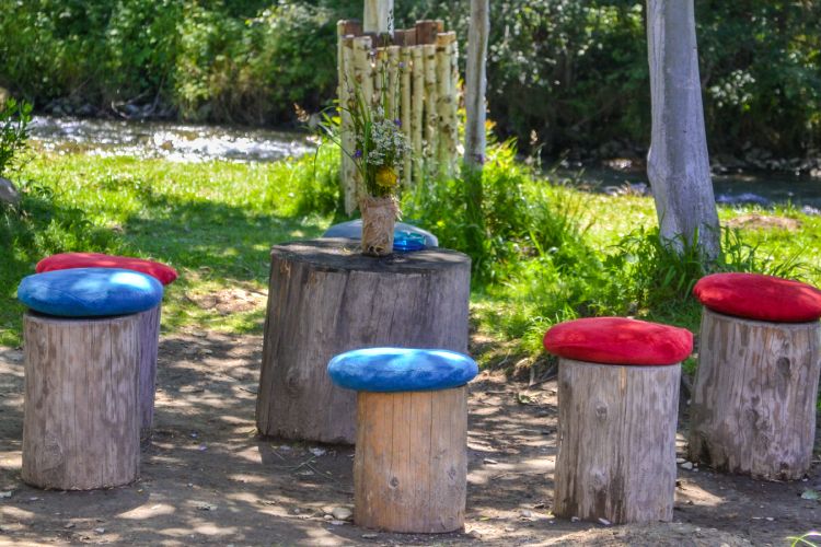 DIY outdoor furniture ideas