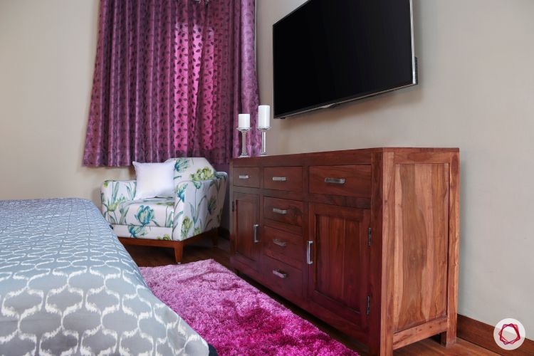 wooden-cupboard-cum-tv-unit-in-bedroom