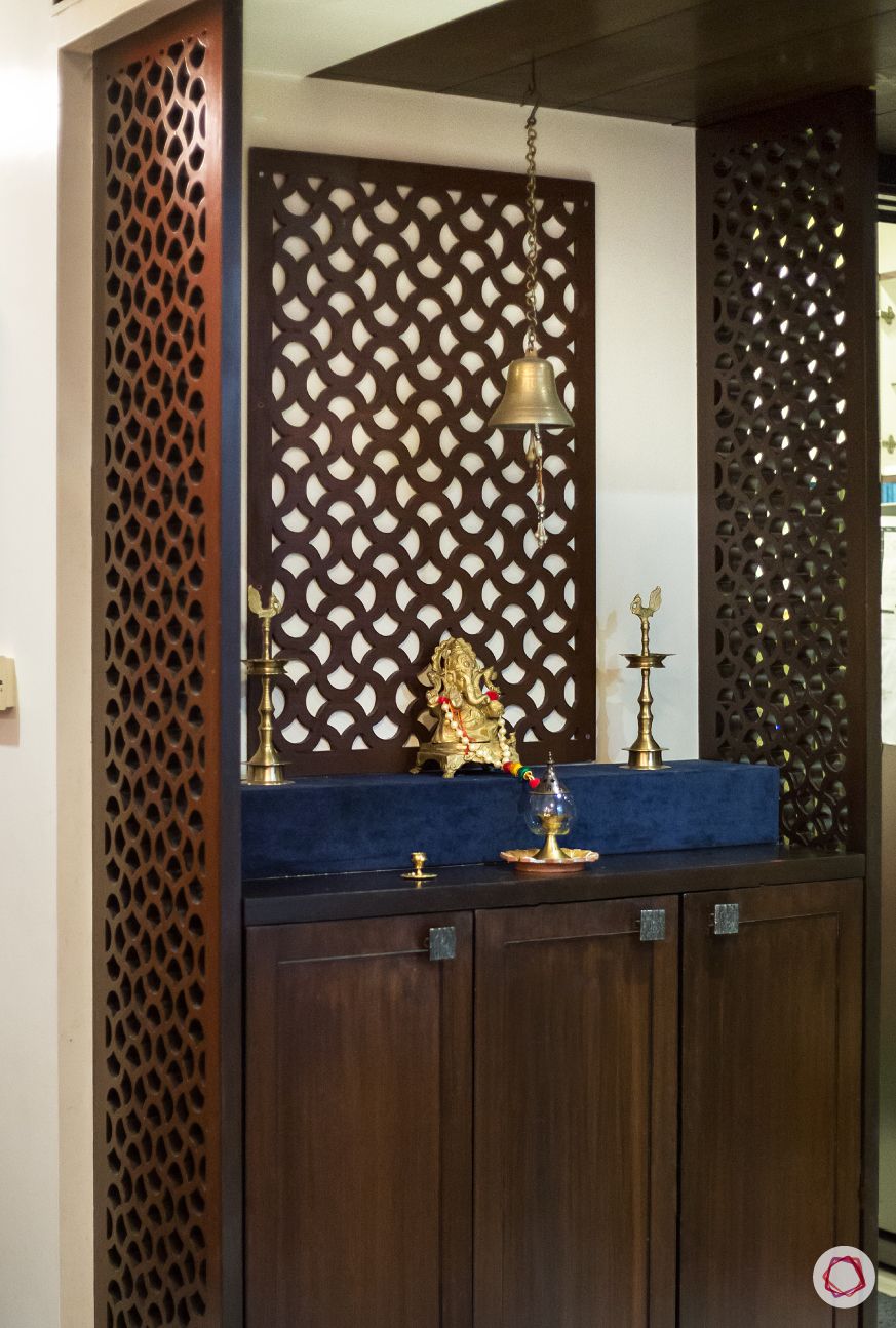 Puja Room Designs with Mesmerising Jaali Panels