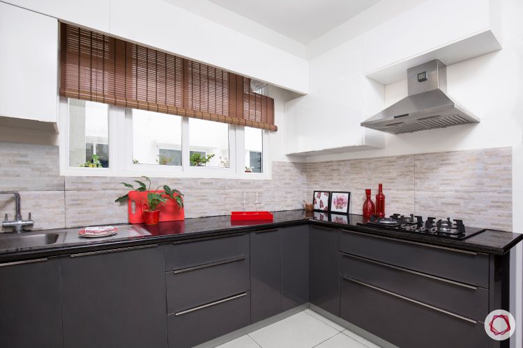 blinds-kitchen-wooden-rustic-grey-cabinets-black-countertop
