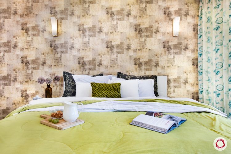 Room-design-wallpaper designs-floral curtains