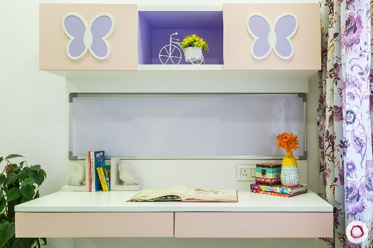 butterfly-themed-study-table