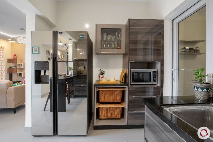 kitchen-storage-wicker-baskets-grey