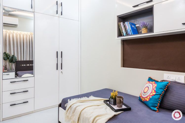 Compact Interior Design For Furnished 2 BHK Home
