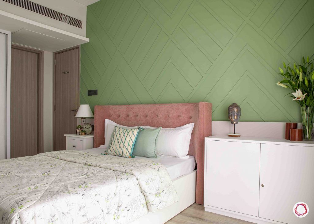 apartment design_green wall ideas-pink headboard designs