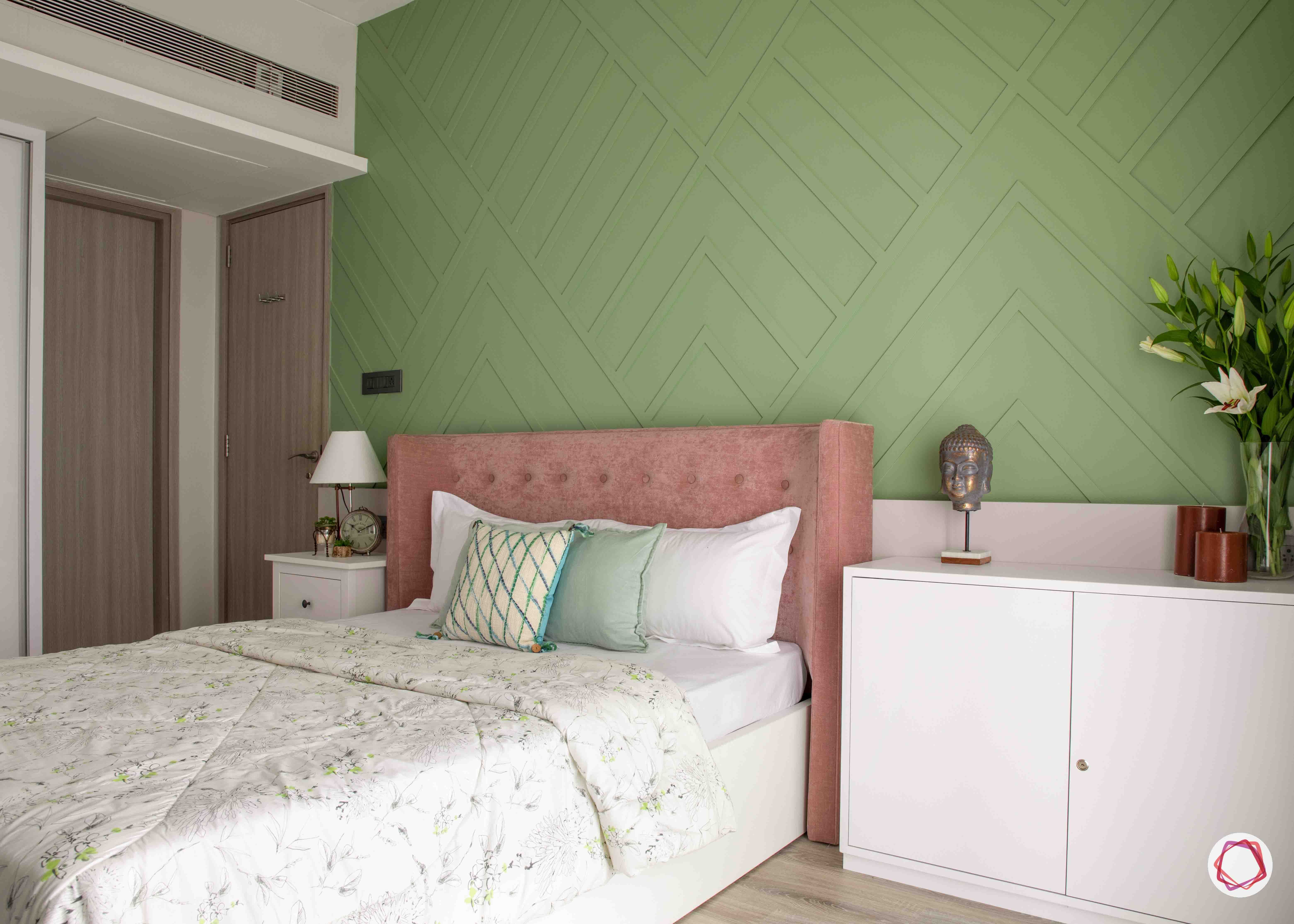 apartment-design-green-wall-ideas-pink-headboard-designs