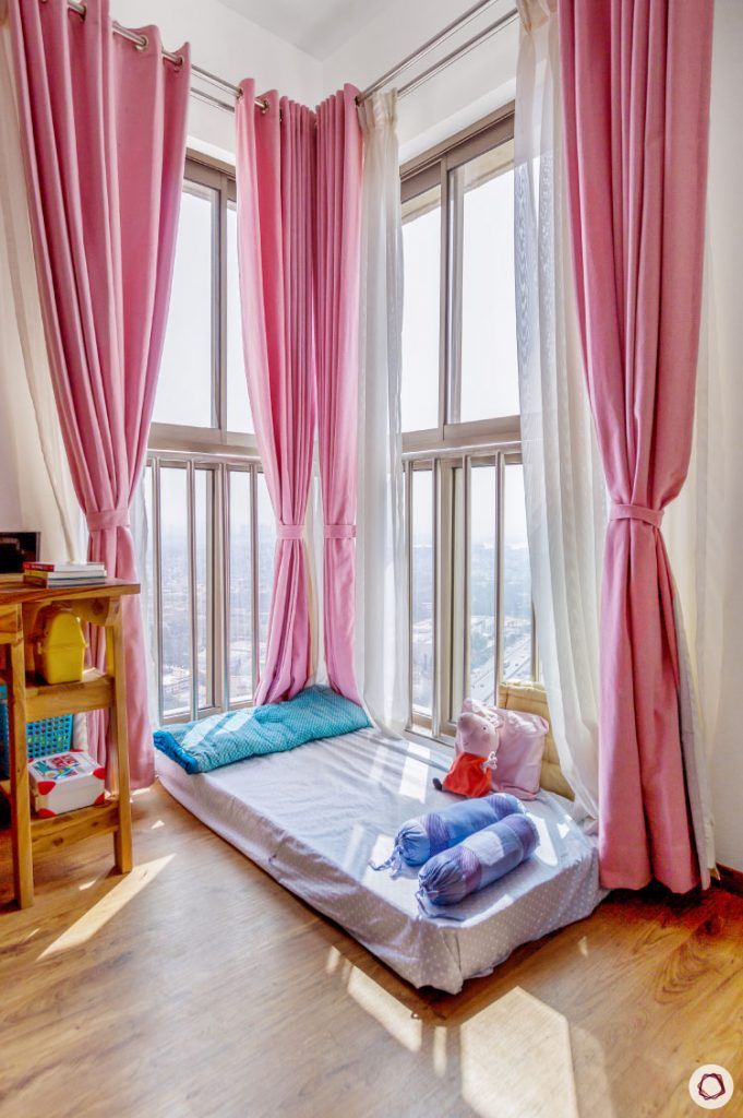 modern design_pink drapes designs