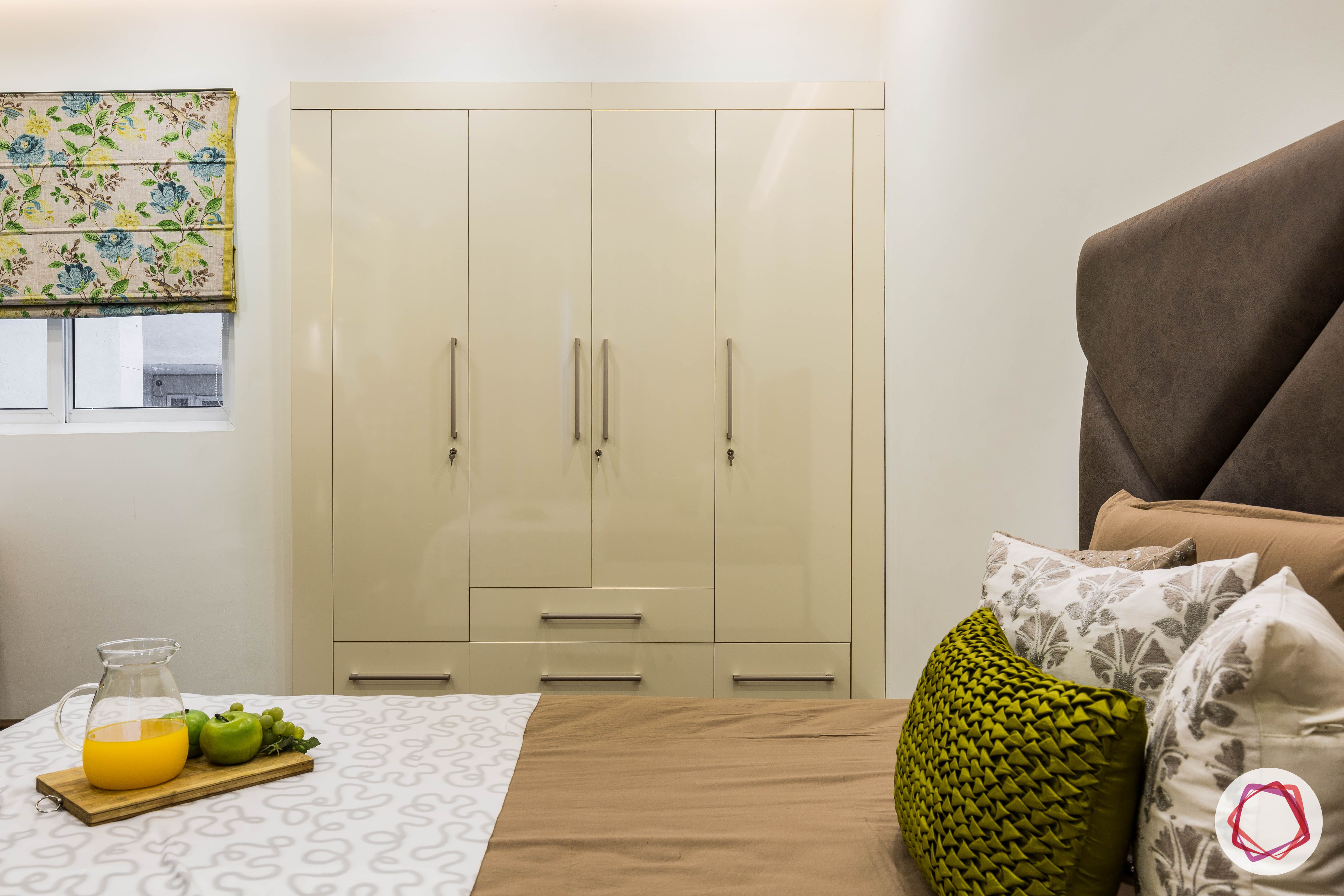 flat interior design-master bedroom-wardrobe-high gloss laminate-drawers-hinged-cupboard
