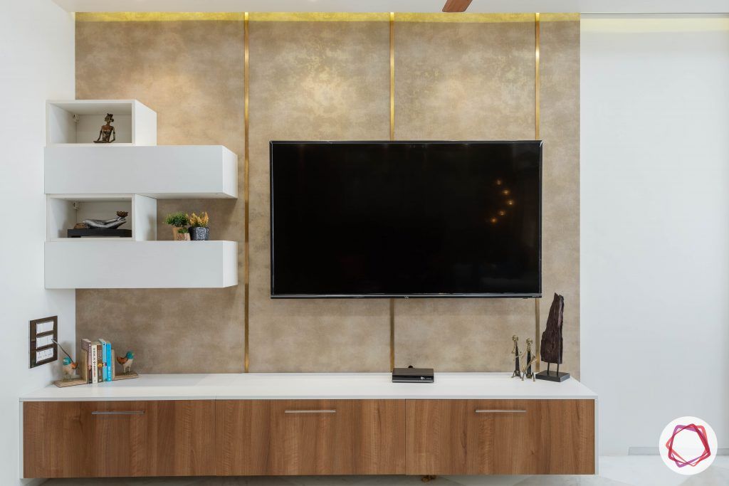 residential-interior-designers-in-mumbai-living-room-TV-wallpaper-gold-subtle