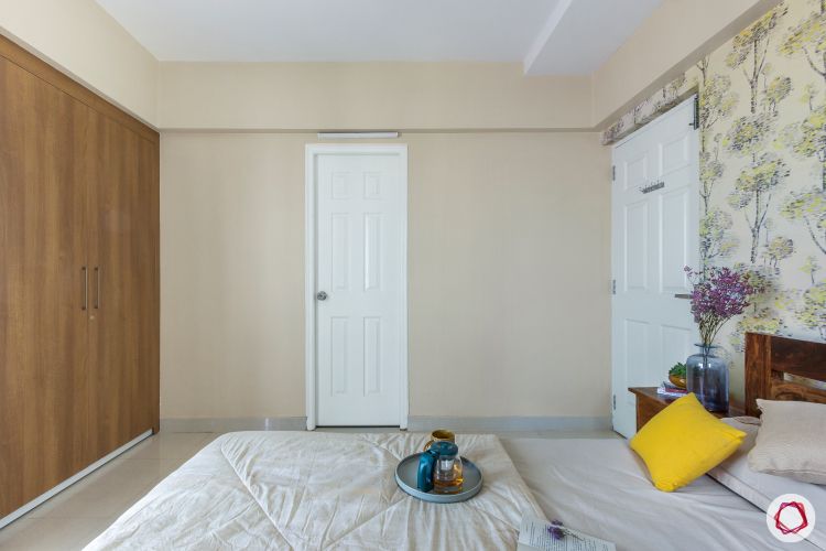 home bangalore-guest bedroom-full room design-wooden tones-plain walls