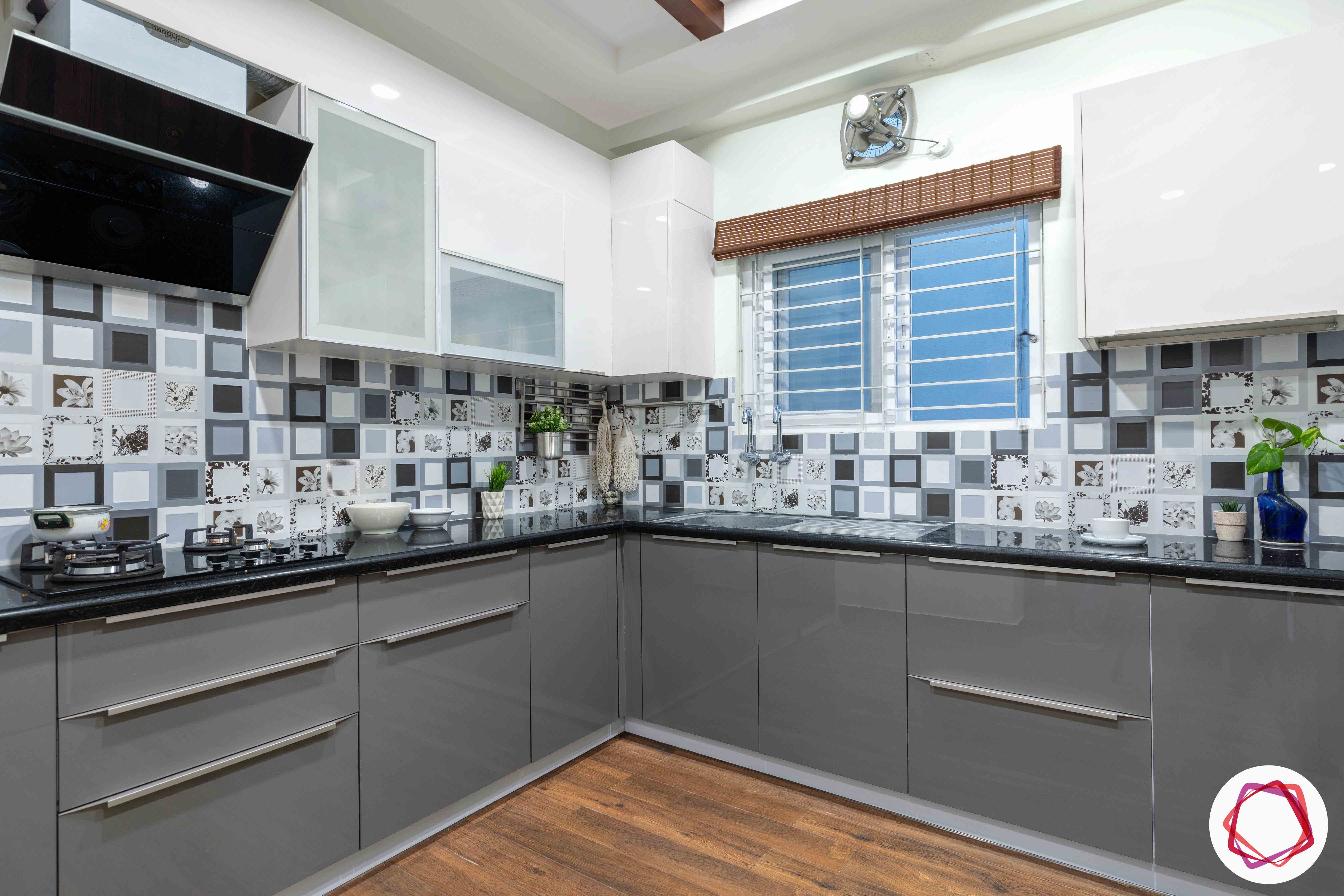 two toned kitchen-modular kitchen cabinets