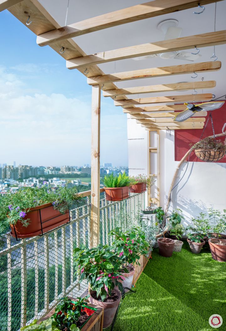 sunworld-vanalika-balcony-greenery-plants-flowers