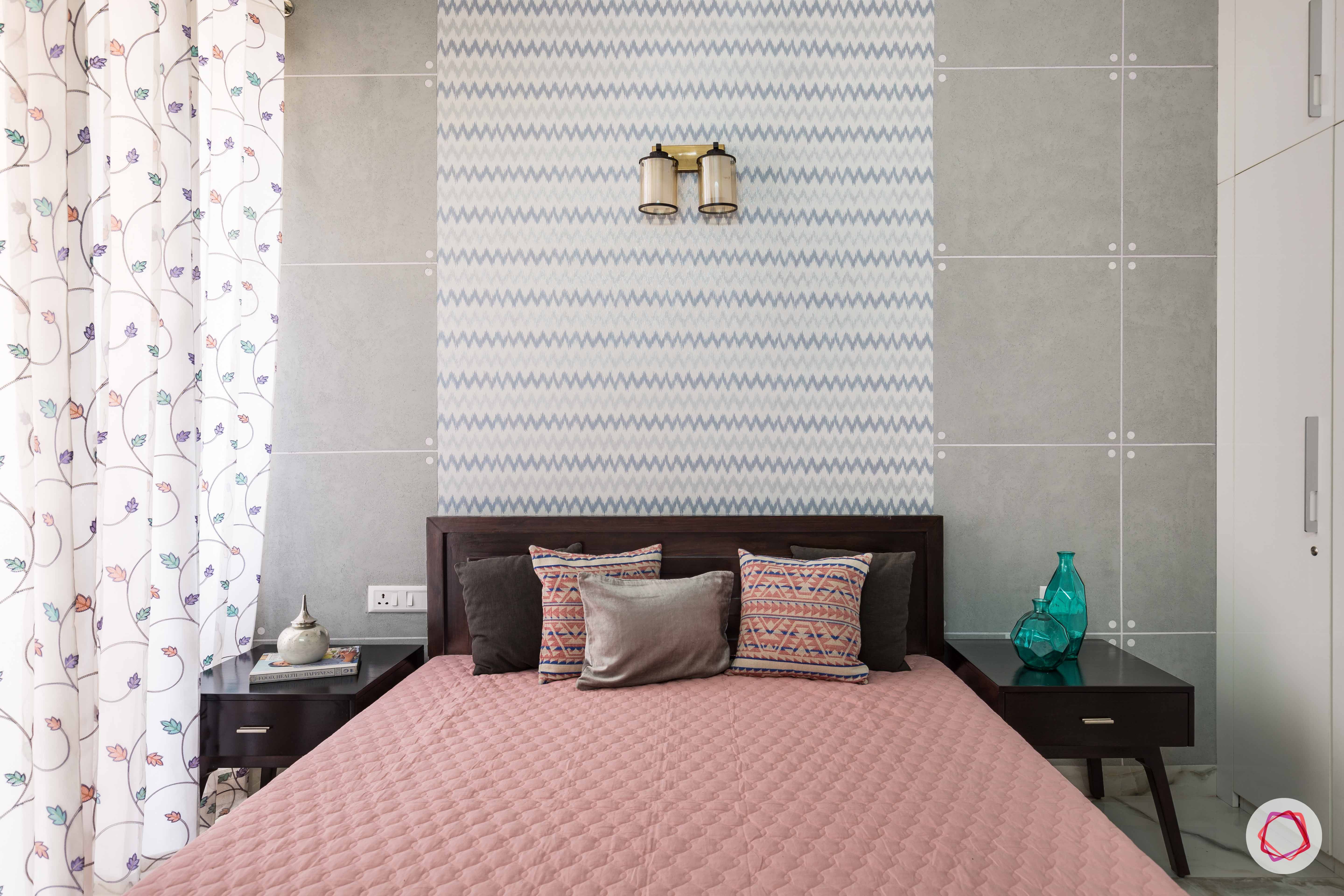 parents-bedroom-grey-wallpaper-paint-chevron-curtains