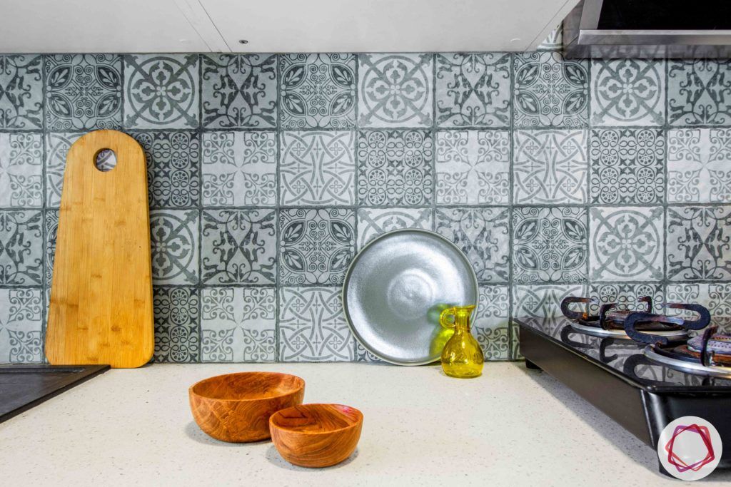 dnr atmosphere-two toned kitchen design-white quartz countertop designs
