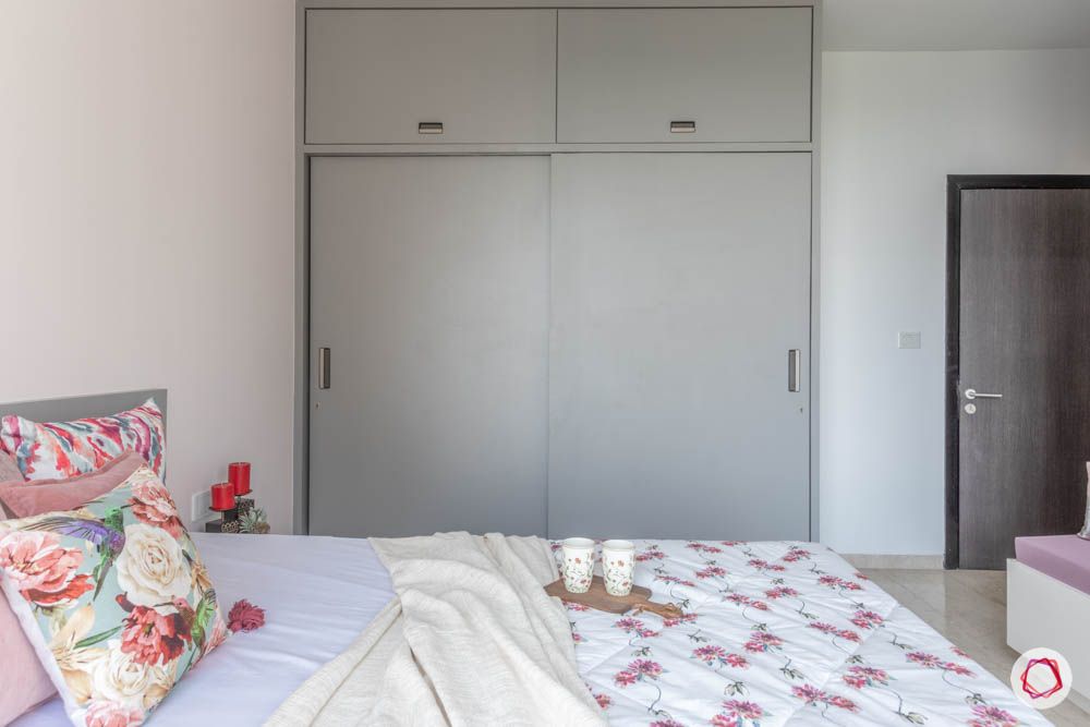 oberoi goregaon-pastel bedroom-grey wardrobe-sliding door wardrobe