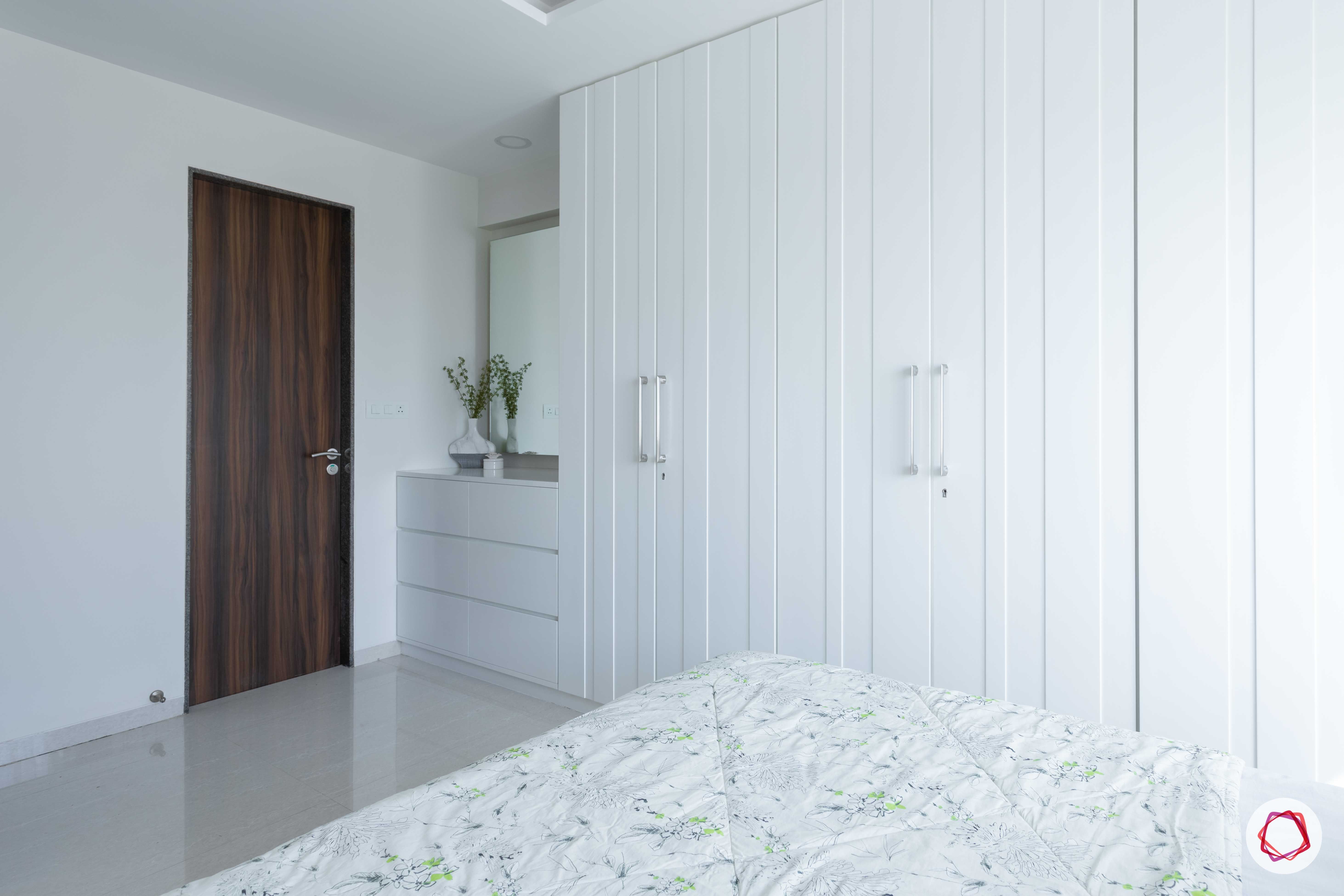 almirah designs for small rooms-all white interiors-white wardrobe designs