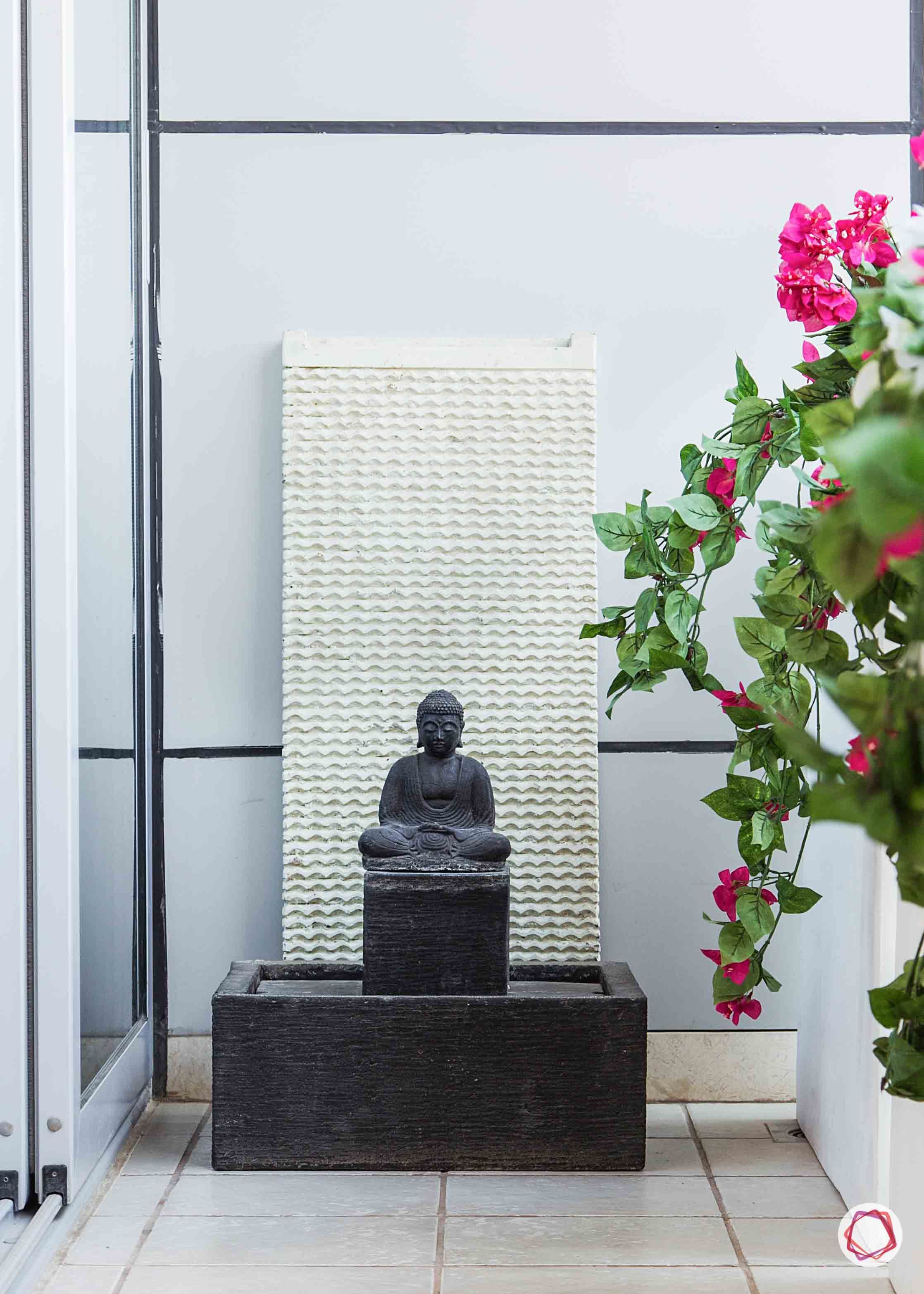 balcony garden-buddha fountain-zen balcony