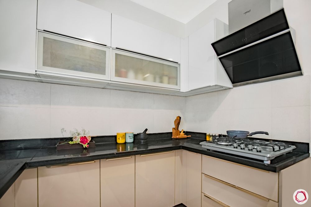 asta avm-kitchen-granite countertop-white cabinets