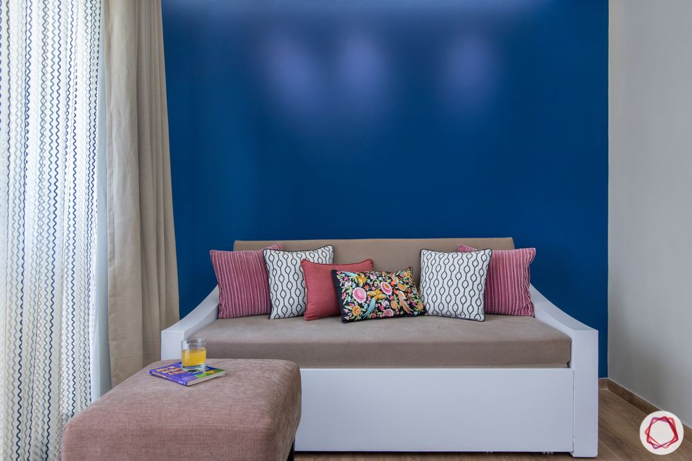 bestech grand spa-lounge-blue accent wall-sofa bed