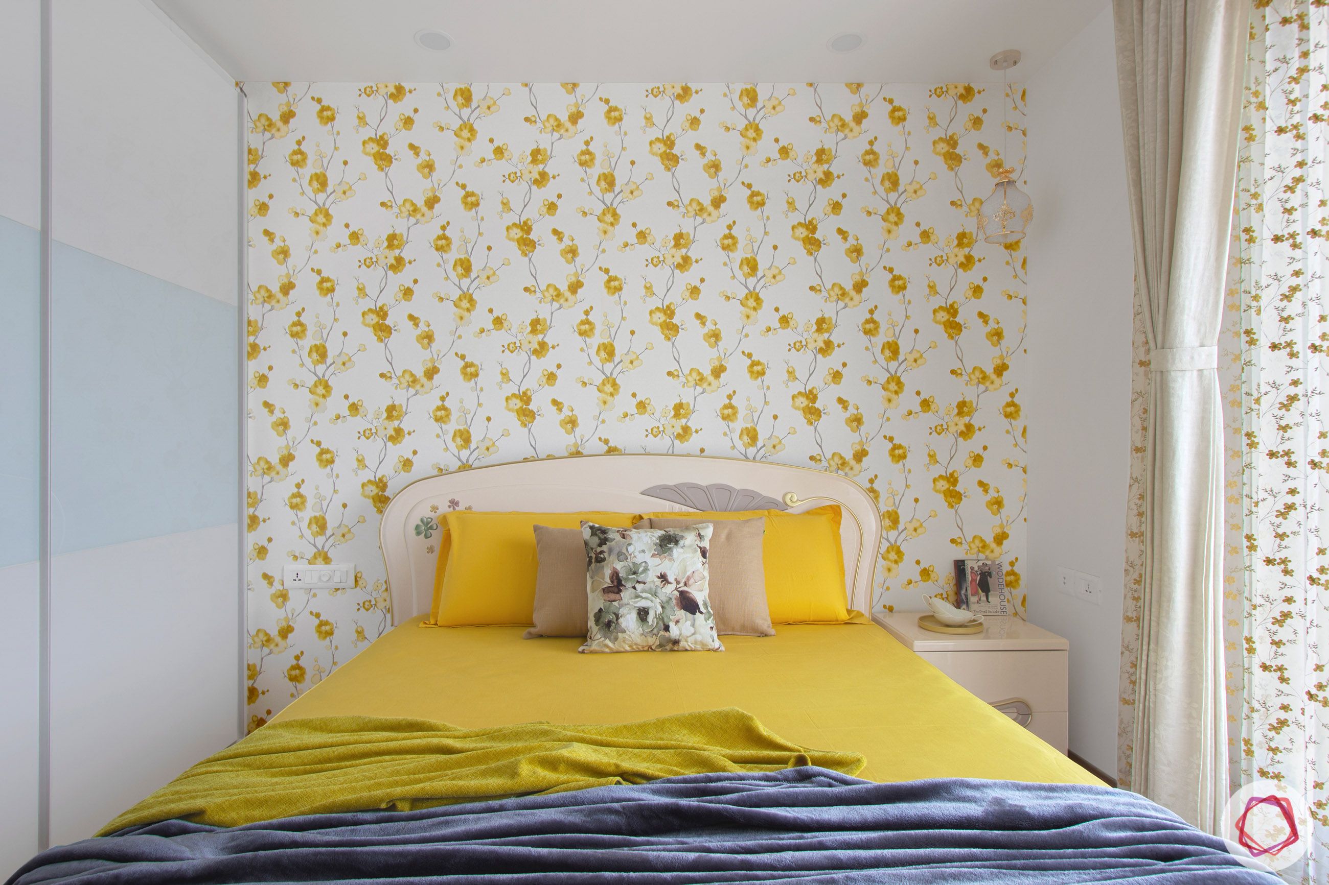 snn-raj-grandeur-master bedroom-yellow theme