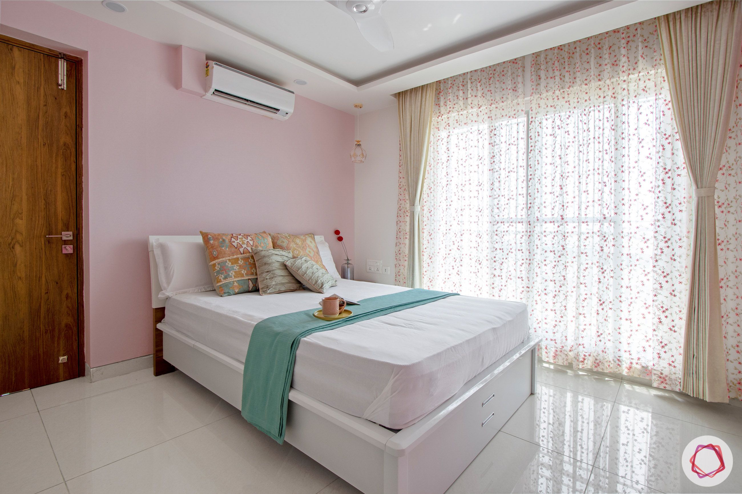 snn-raj-grandeur-girls bedroom-pink wall
