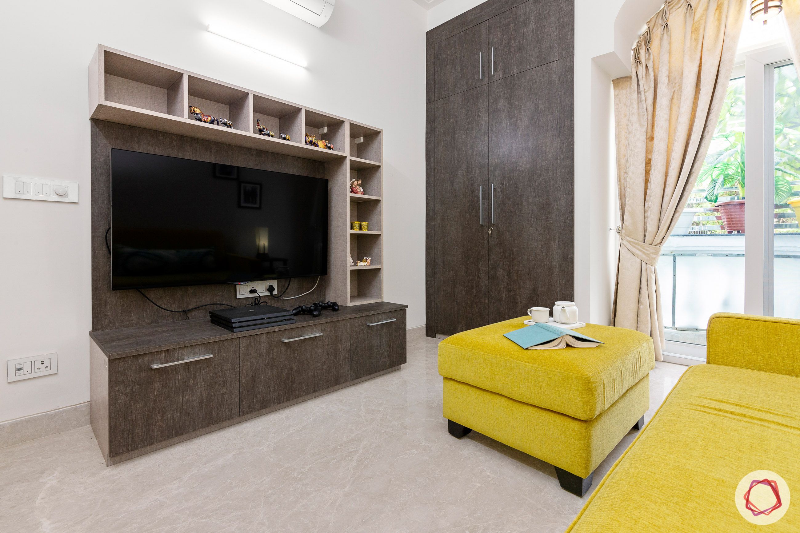 house-renovation-family-room-TV-unit