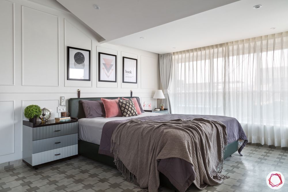 interior-design-styles-scandinavian-bedroom-white-curtain-grey-side-table