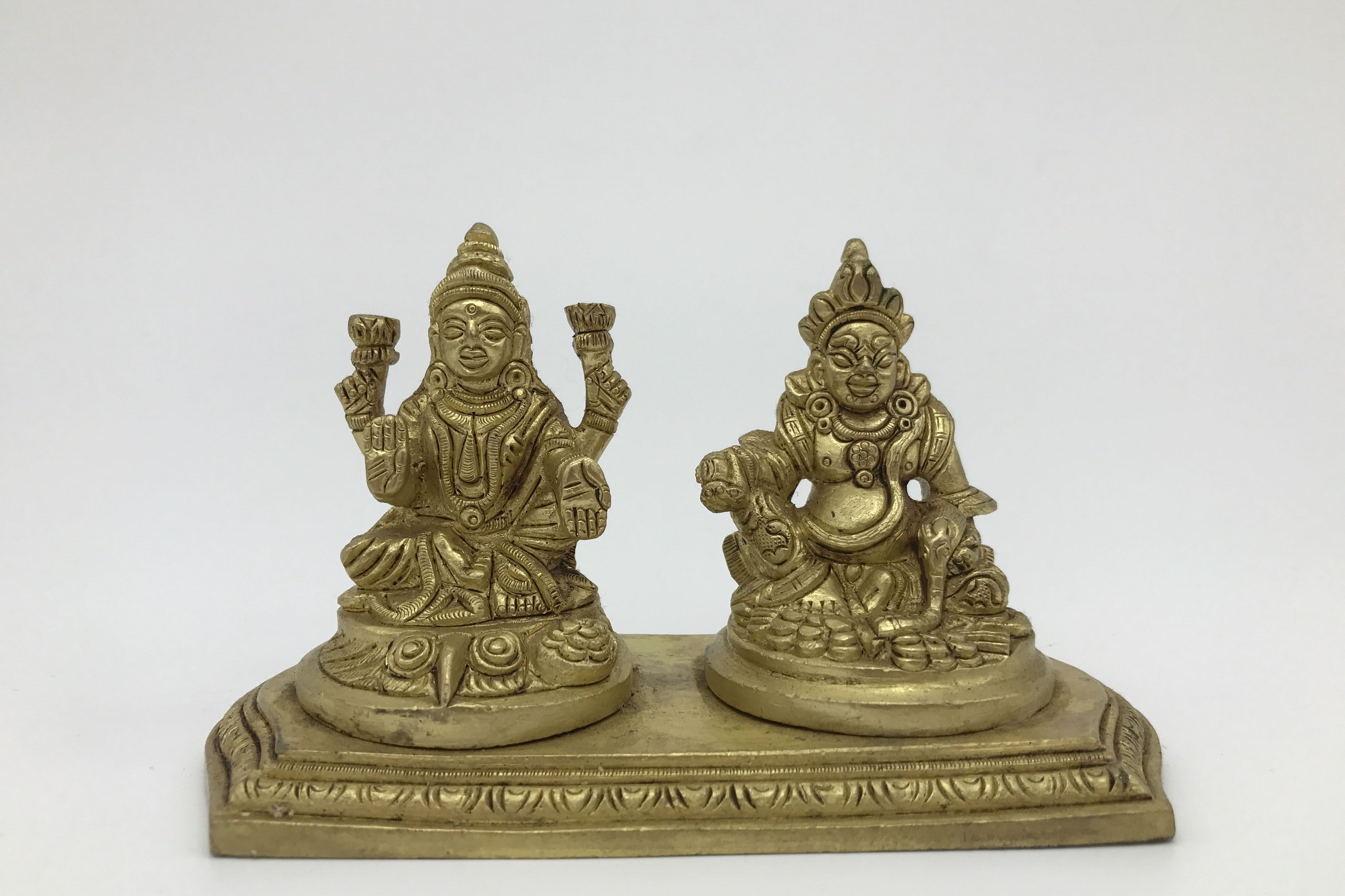 vastu for home-lakshmi idol-kubera idol