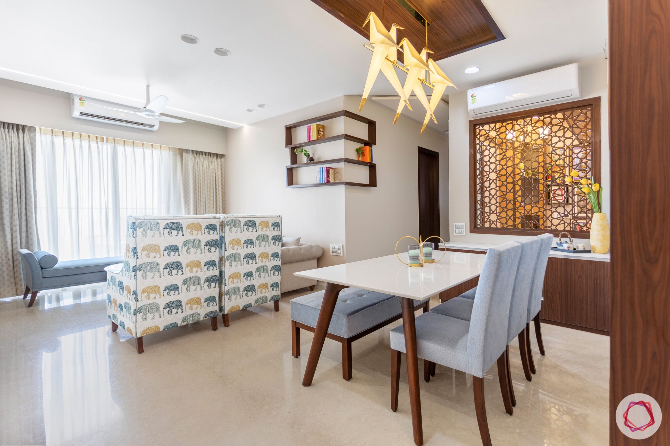 crescent-bay-parel-dining-room