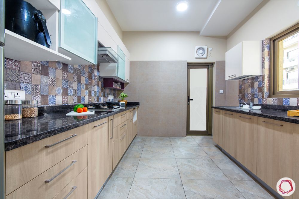 ardee city-white and brown kitchen-granite countertop-tile backsplash