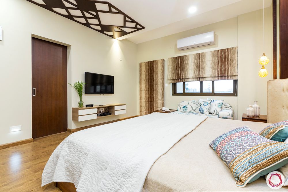 ardee city-master bedroom-wooden flooring-wooden ceiling detail-coffee nook