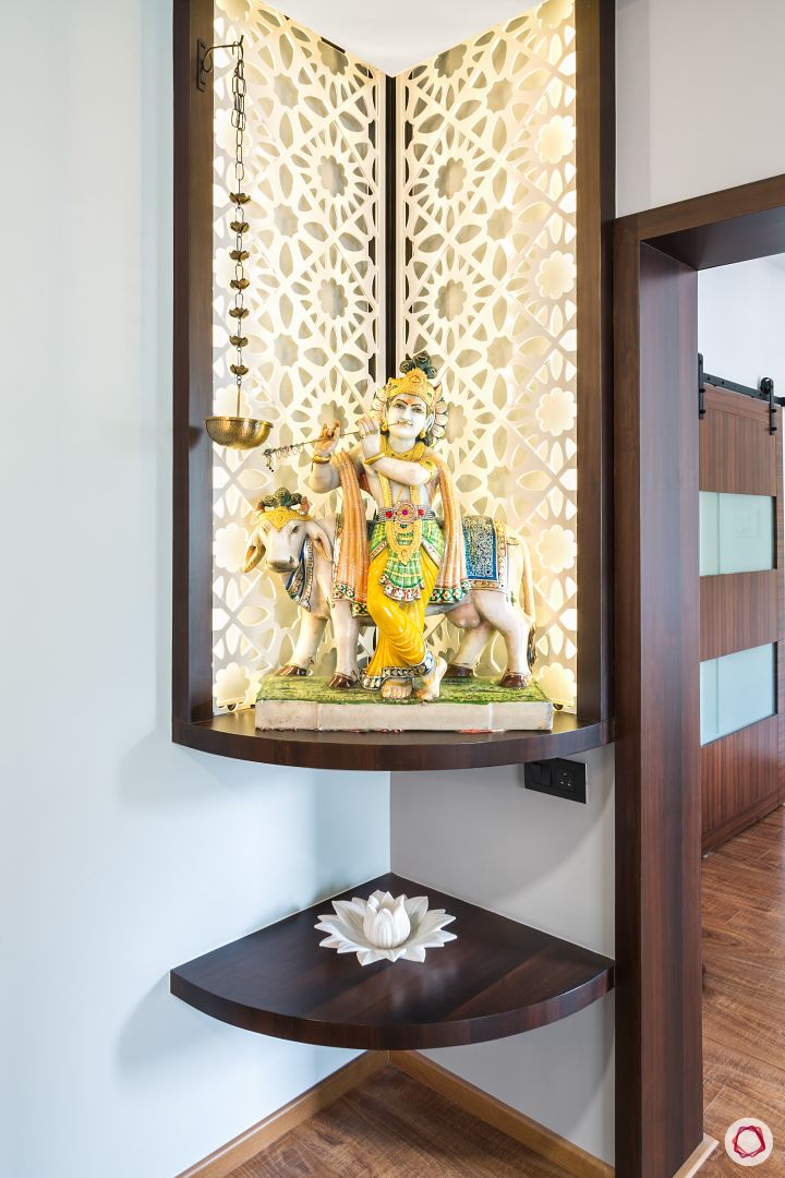 small-flat-mandir-design-corner-mandir-floating-shelf