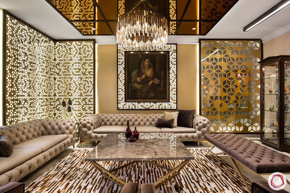luxury-living-room-painting-jaali-sofas