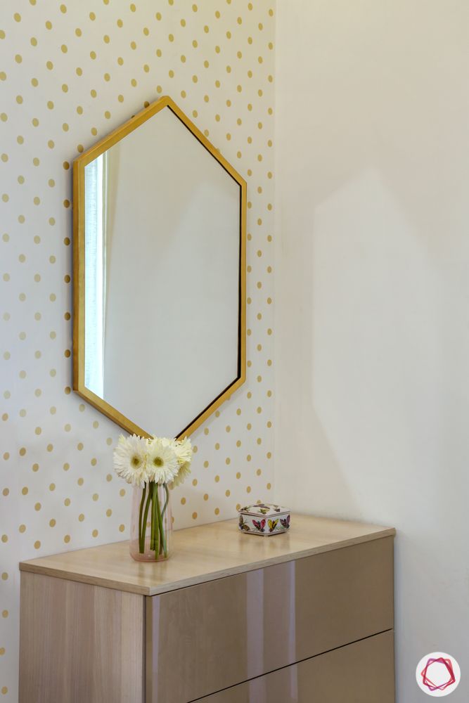 Vanity makeover-mirror-wallpaper