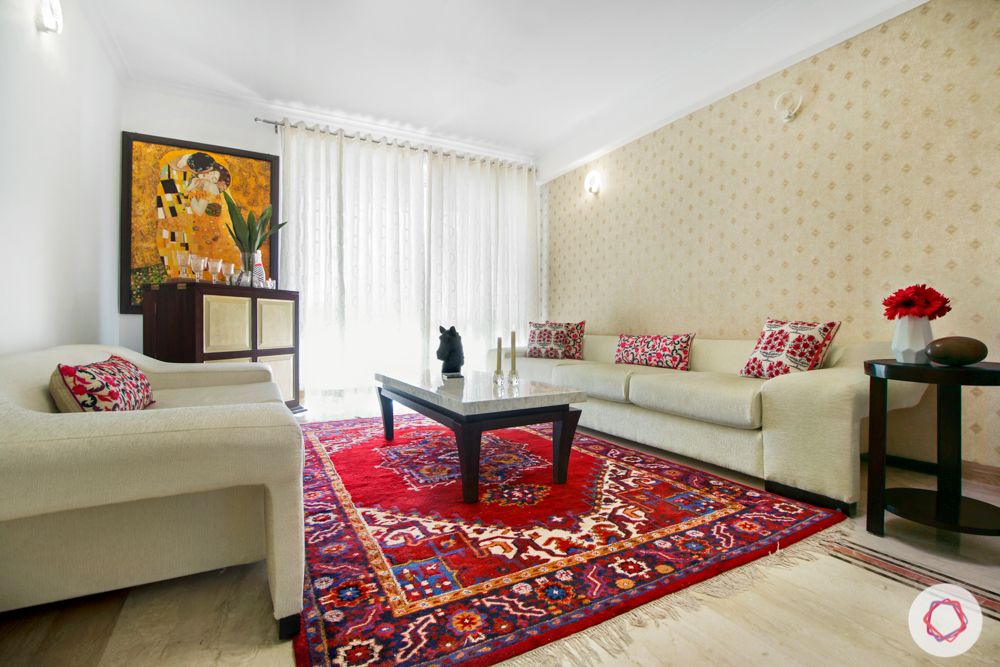 traditional interior design-living room-cushions-carpet