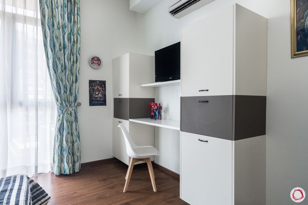 4 bhk apartment-white and grey study unit-white hair-wall art