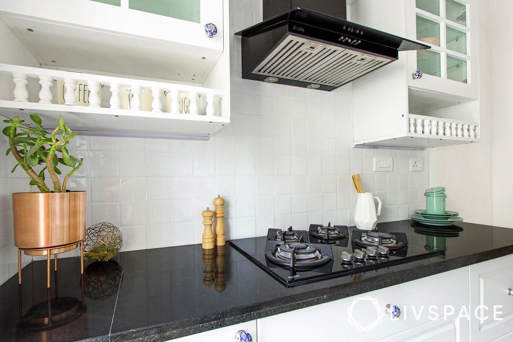 white-simple-small-kitchen-wall-colours