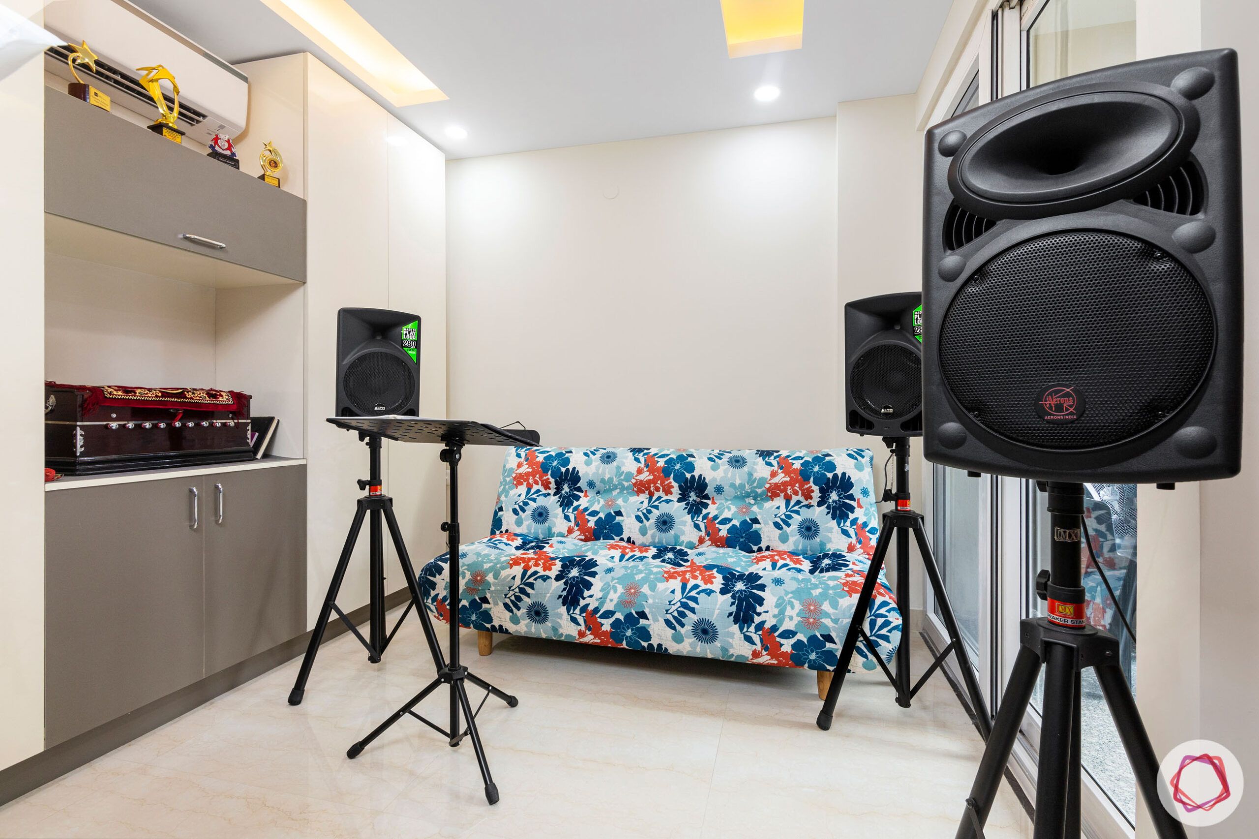 interior-in-gurgaon-music-room-sofa-cum-bed-laminate-study-table