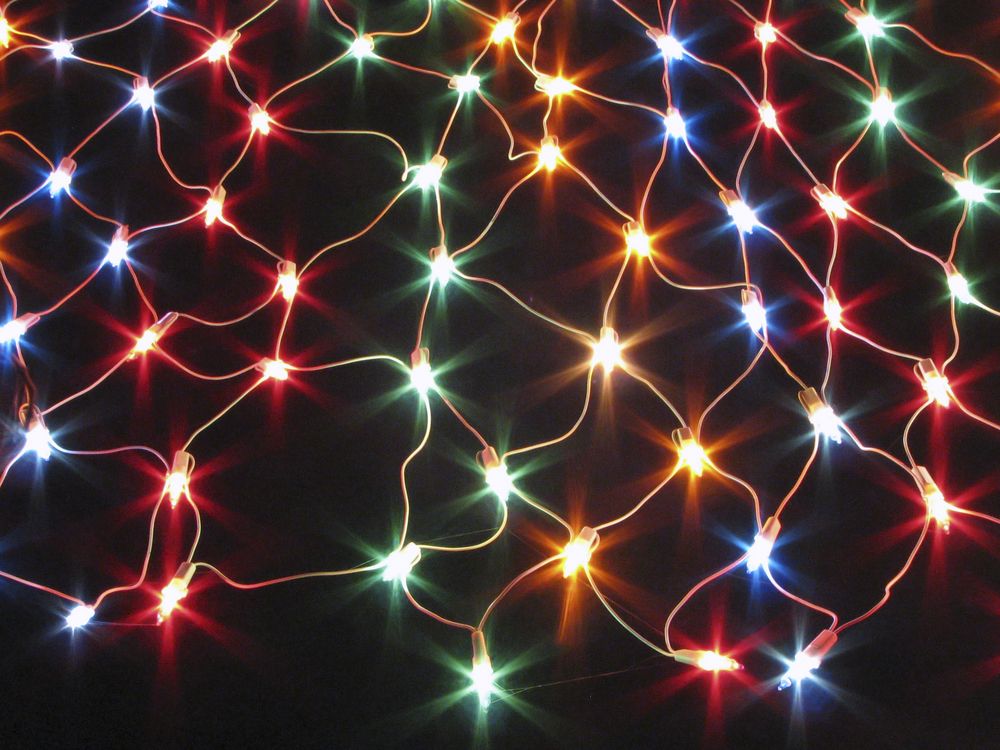 christmas-light-decorations-net-lights