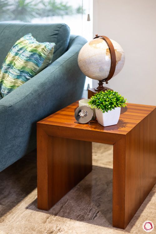 home-decor-trends-2020-wooden-texture-side-table