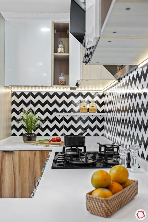 kitchen cleaning tips-backsplash-zigzag backsplash