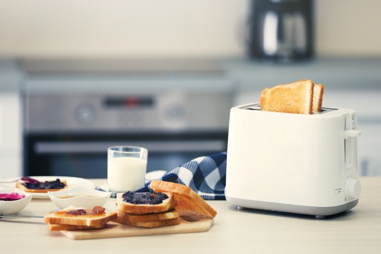 kitchen-appliances-toaster