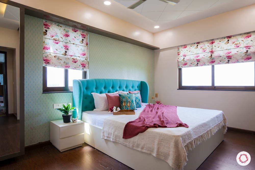 2-bhk-home-design-livspace-pune-master-bedroom