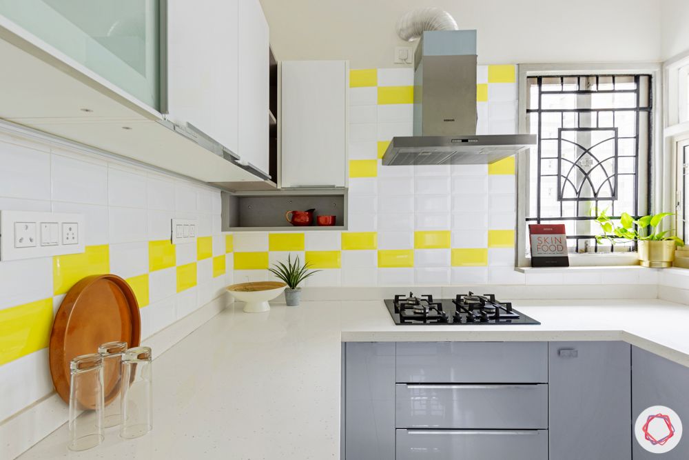 small-kitchen-purva-paradise-white-grey-cabinets