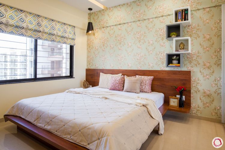 bedroom furniture-wooden bed designs-floral wallpaper