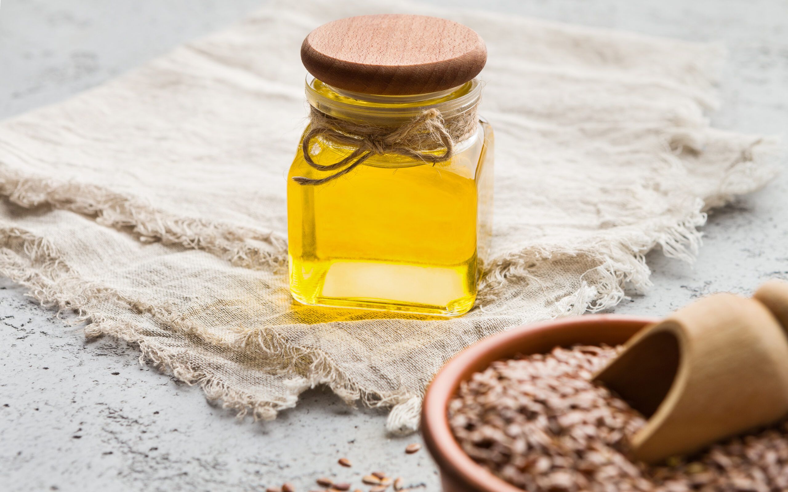 How to clean kitchen cabinets-drying oils