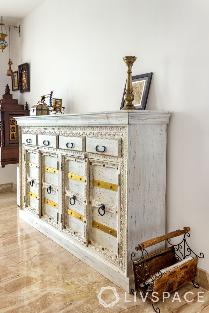 vintage-interior-design-distressed-chest-of-drawers